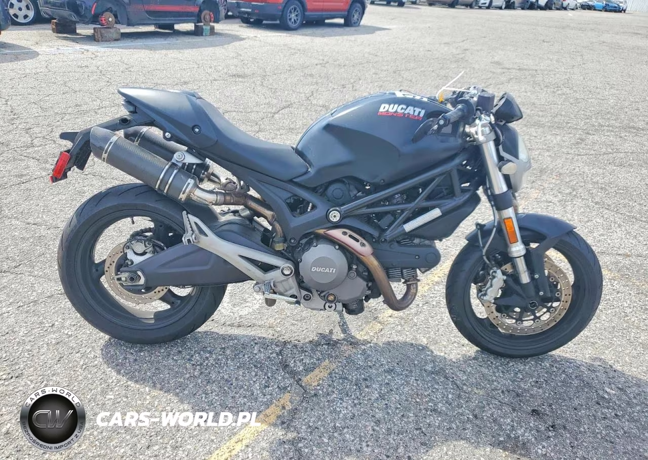 2014 Ducati Monster 696 – zdjęcie 1 z 9