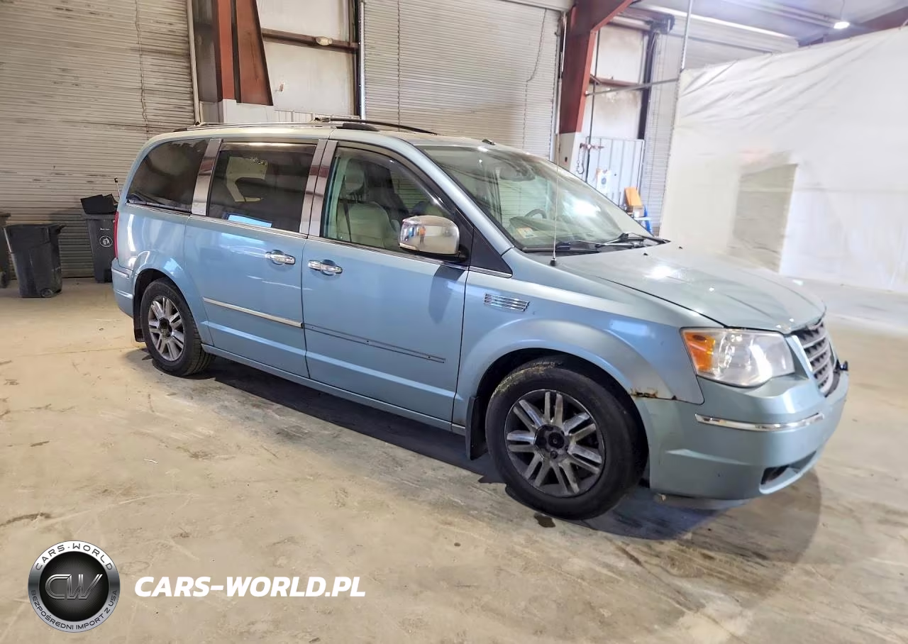 2008 Chrysler Town & Country Limited VIN:2A8HR64X18R769362 - 4
