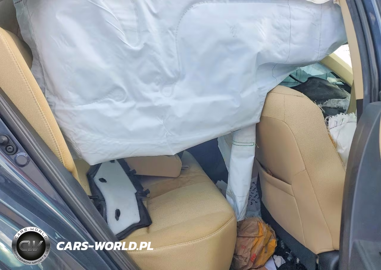 2019 Toyota Corolla Le VIN:5YFBURHE5KP880137 - 10