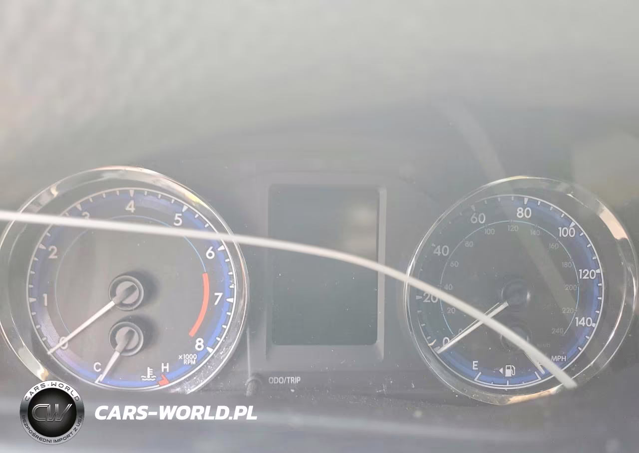2019 Toyota Corolla Le VIN:5YFBURHE5KP880137 - 9