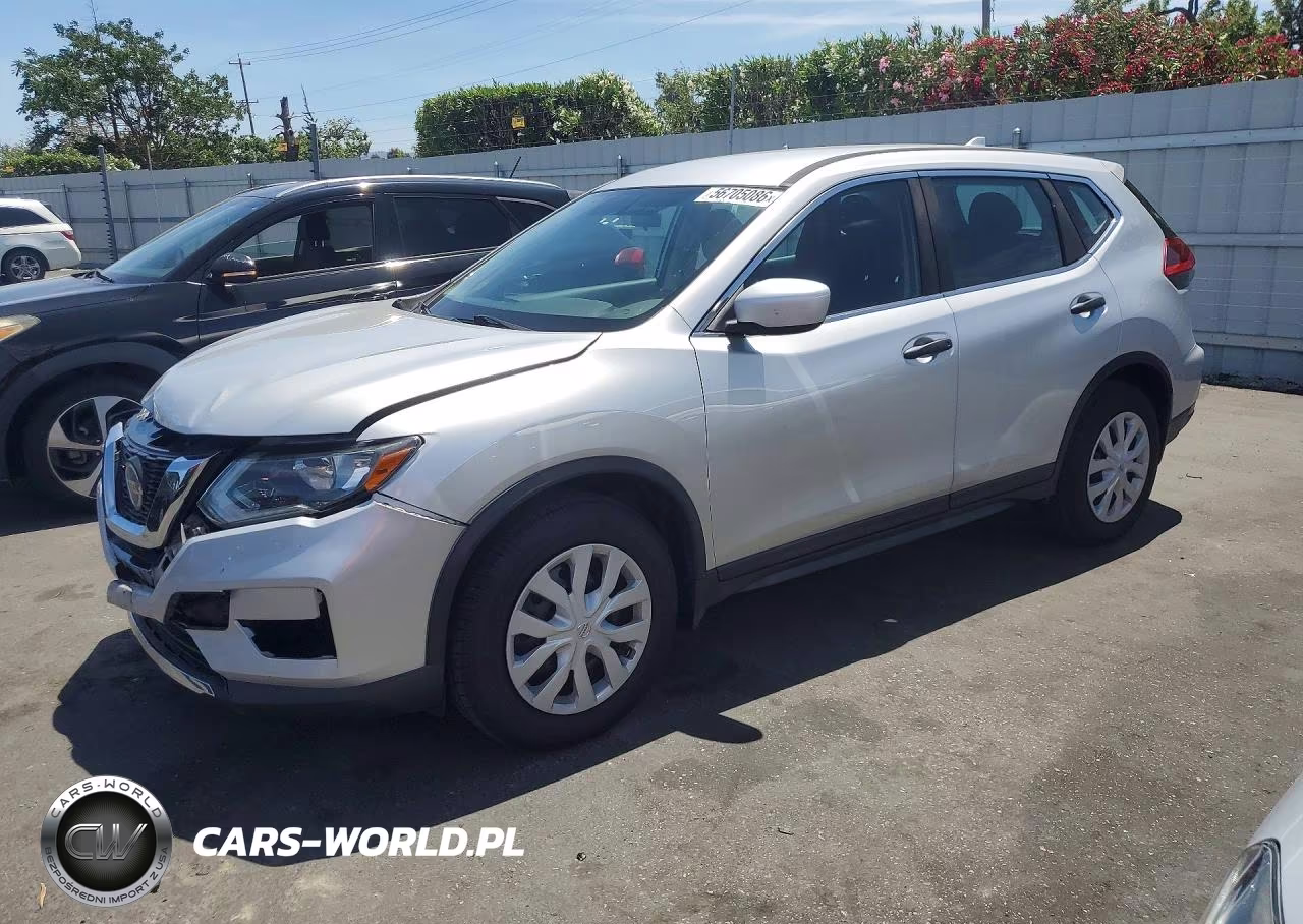 2018 Nissan Rogue S – zdjęcie 1 z 13