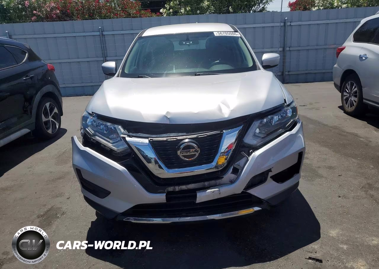 2018 Nissan Rogue S VIN:5N1AT2MT2JC723162 - 5