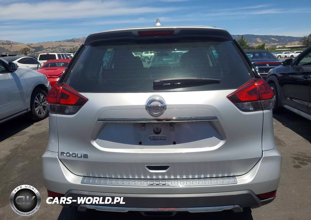 2018 Nissan Rogue S VIN:5N1AT2MT2JC723162 - 6
