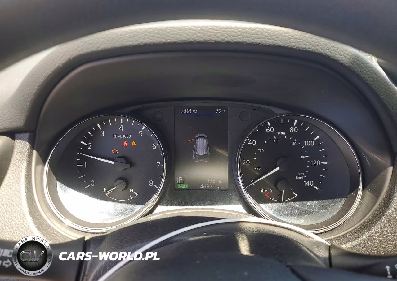 2018 Nissan Rogue S VIN:5N1AT2MT2JC723162 - 9