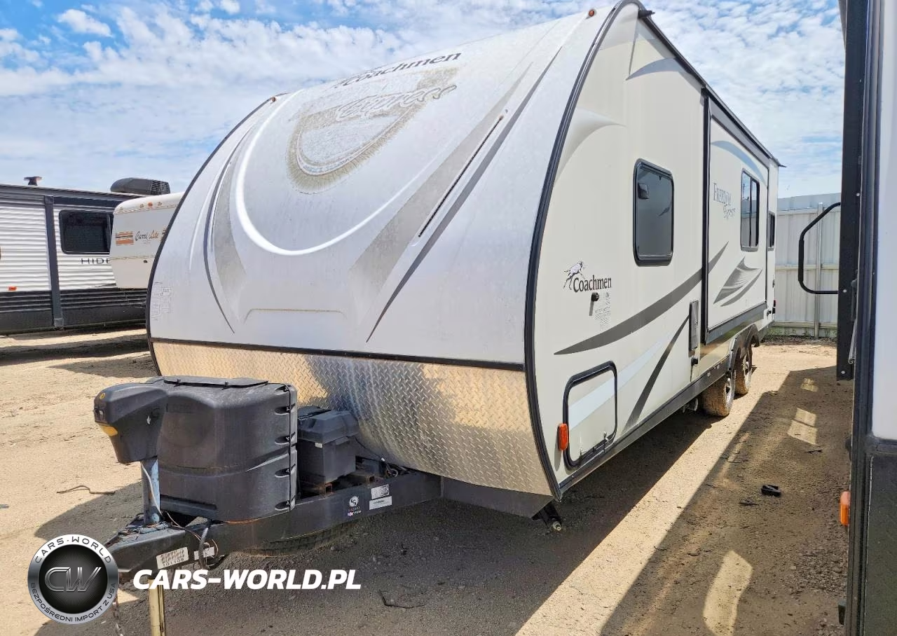 2018 Forest River Freedom Express Camper VIN:5ZT2FEPB4JS029243 - 2