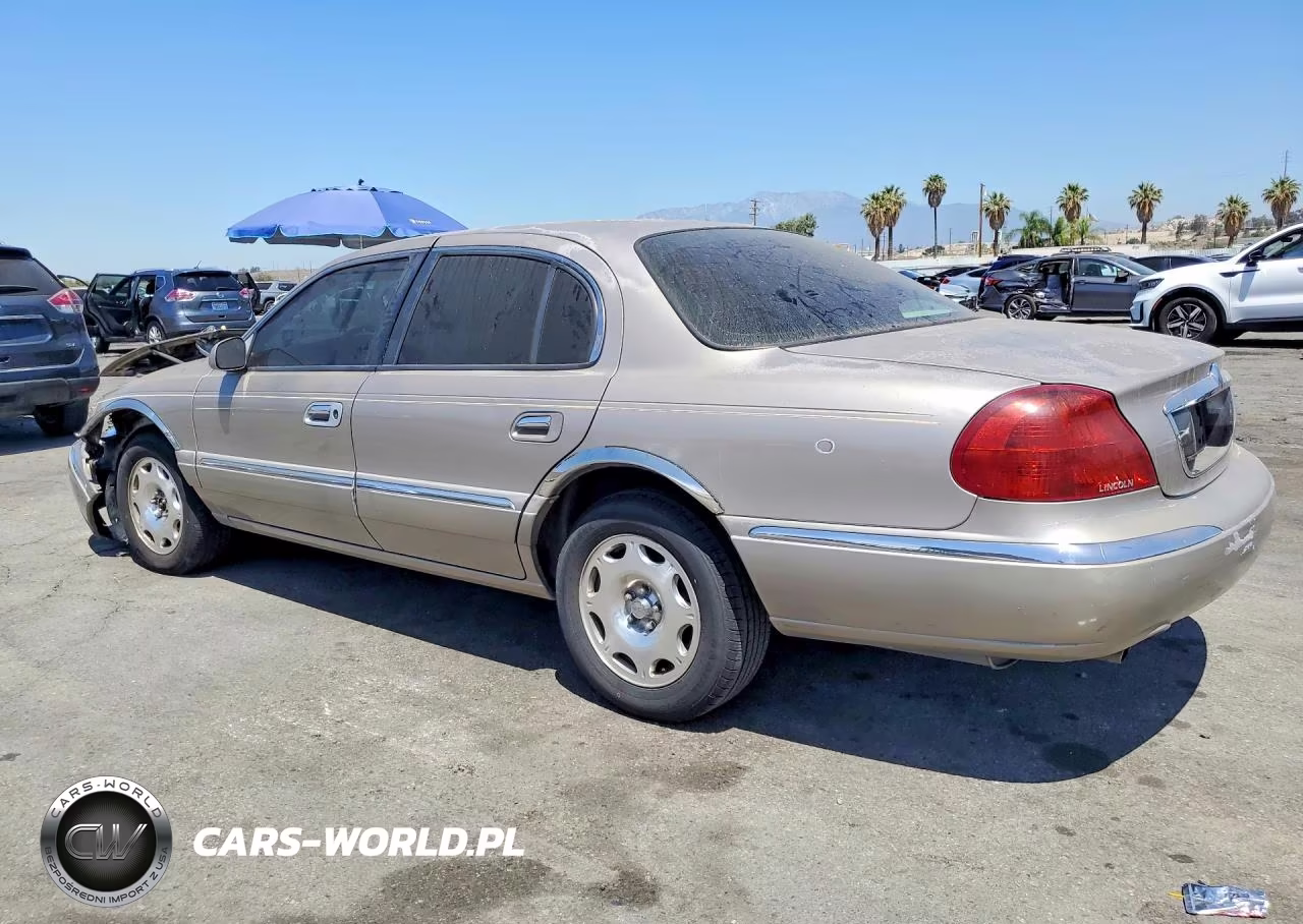 2000 Lincoln Continental VIN:1LNHM97V8YY829940 - 2