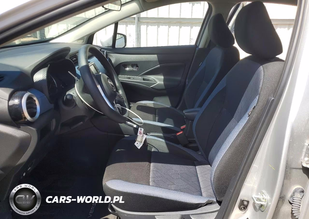2025 Nissan Versa Sv VIN:3N1CN8EVXSL863656 - 7