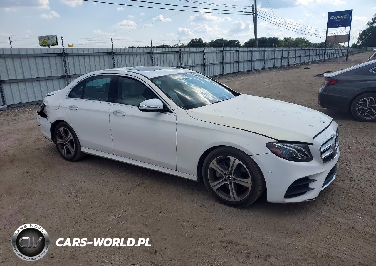 2018 Mercedes-Benz E 300 VIN:WDDZF4JBXJA390989 - 4