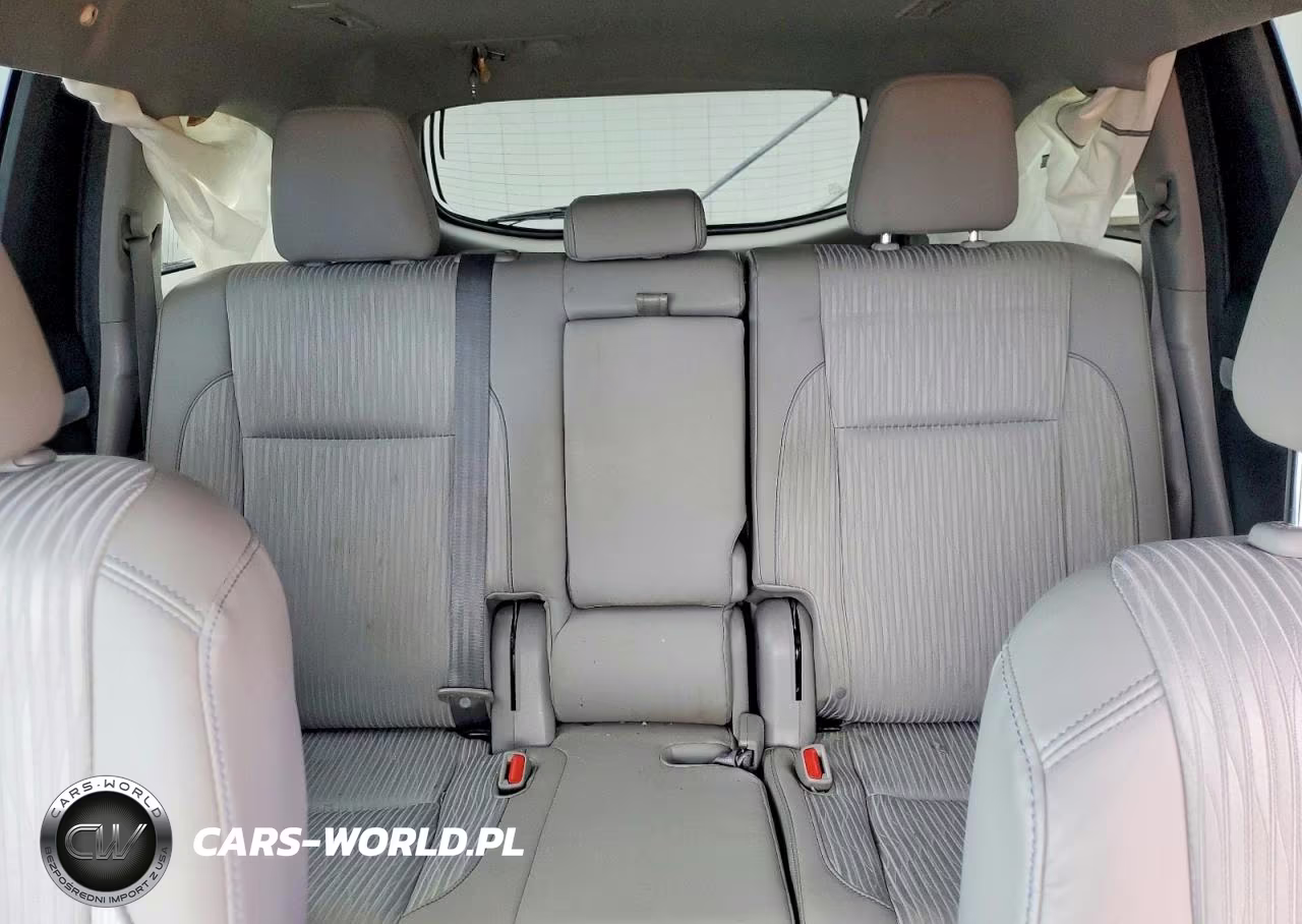 2014 Toyota Highlander Le VIN:5TDZKRFH3ES037499 - 10