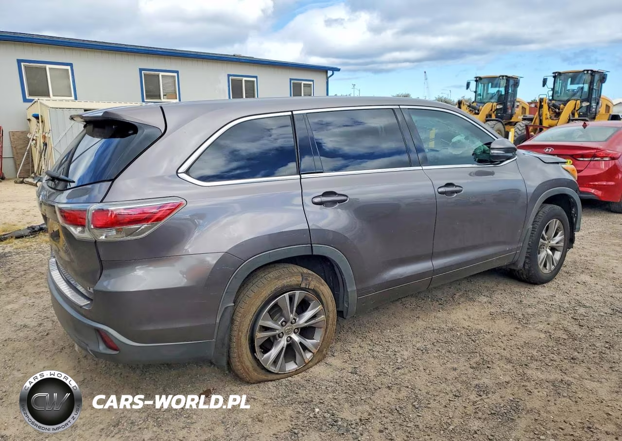 2014 Toyota Highlander Le VIN:5TDZKRFH3ES037499 - 3