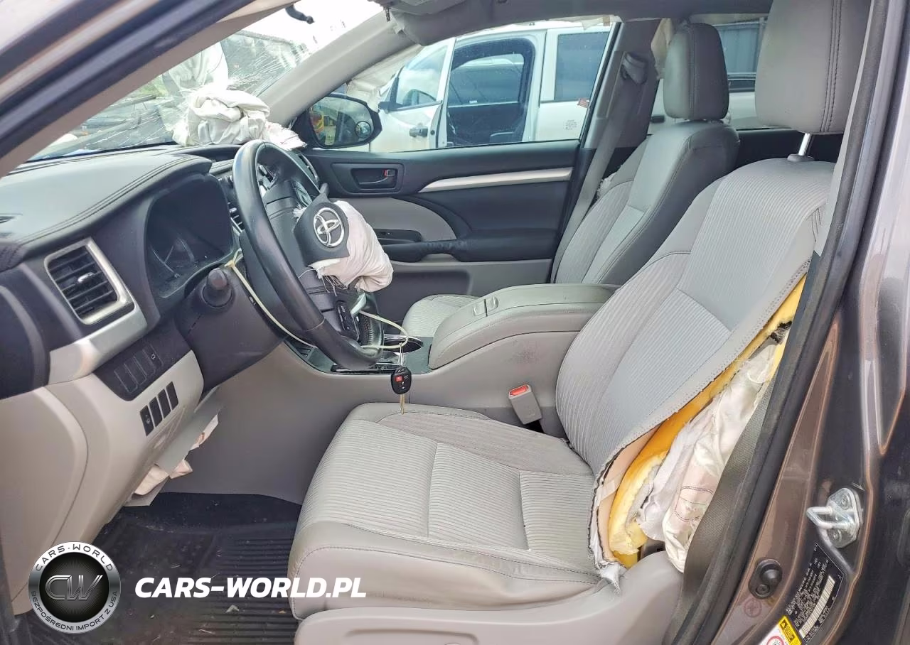 2014 Toyota Highlander Le VIN:5TDZKRFH3ES037499 - 7