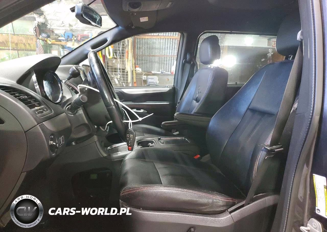 2018 Dodge Grand Caravan Gt VIN:2C4RDGEG9JR201428 - 7