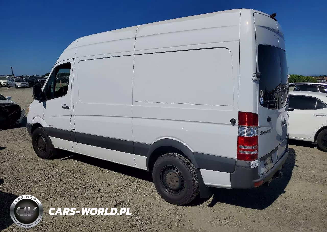 2010 Mercedes-Benz Sprinter 2500 VIN:WD3PE7CC1A5426597 - 2
