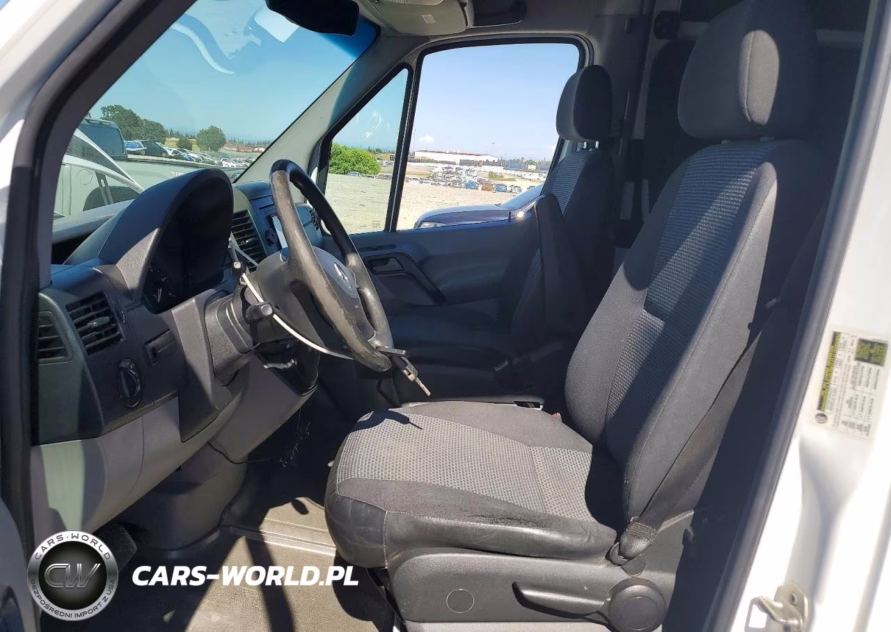 2010 Mercedes-Benz Sprinter 2500 VIN:WD3PE7CC1A5426597 - 7