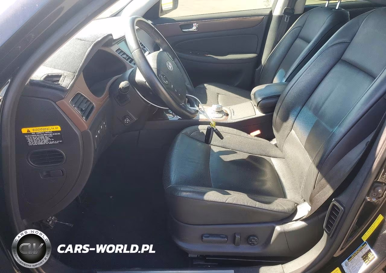 2009 Hyundai Genesis 3.8L VIN:KMHGC46E69U021775 - 7