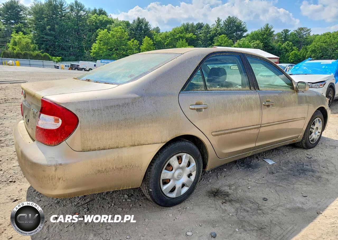 2004 Toyota Camry VIN:JTDBE32K240294565 - 3