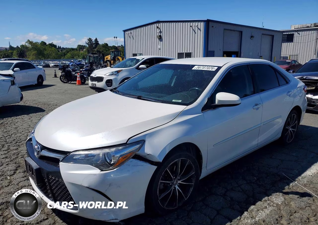 2017 Toyota Camry Xse – zdjęcie 1 z 12