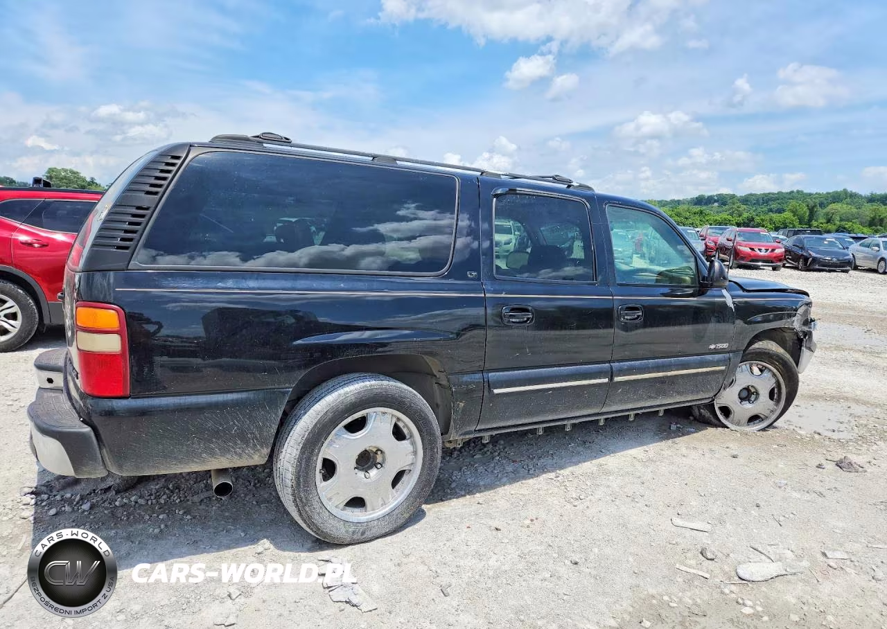 2000 Chevrolet Suburban K1500 VIN:3GNFK16T6YG216459 - 3