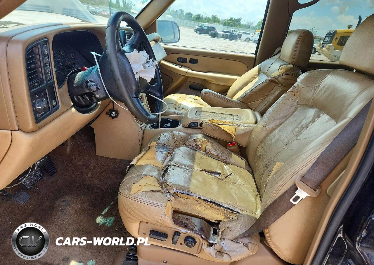 2000 Chevrolet Suburban K1500 VIN:3GNFK16T6YG216459 - 7