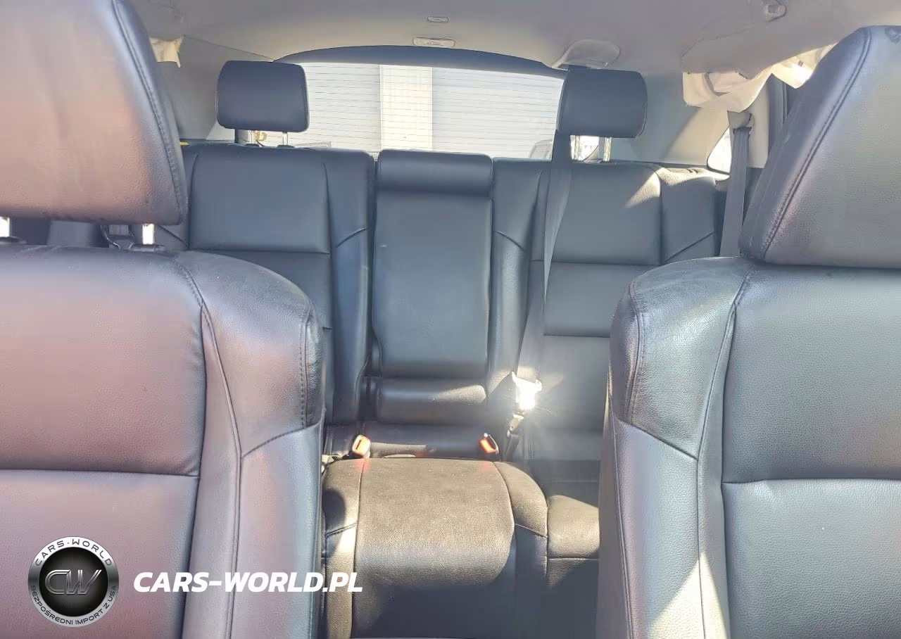 2018 Acura Rdx VIN:5J8TB3H3XJL011807 - 10