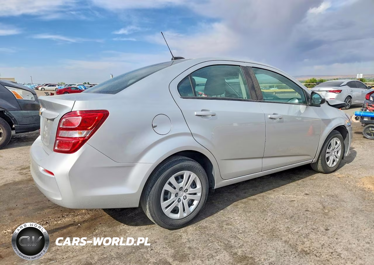 2017 Chevrolet Sonic Ls Auto VIN:1G1JB5SG1H4146877 - 3