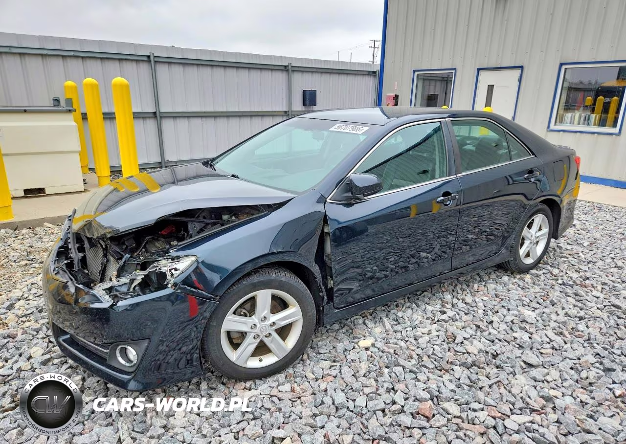 2014 Toyota Camry Se – zdjęcie 1 z 12