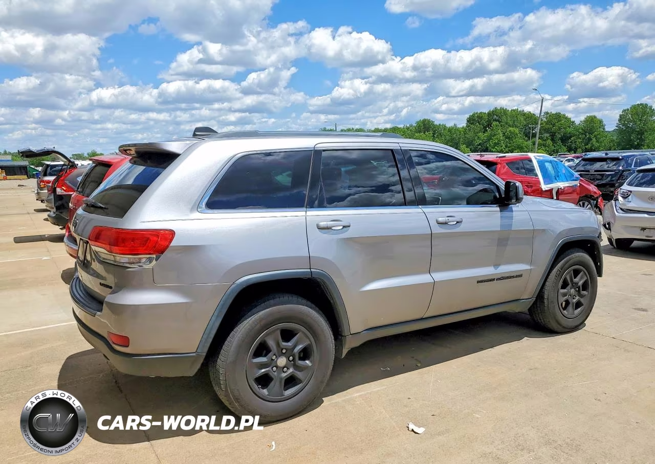 2016 Jeep Grand Cherokee Laredo VIN:1C4RJFAG5GC494934 - 3