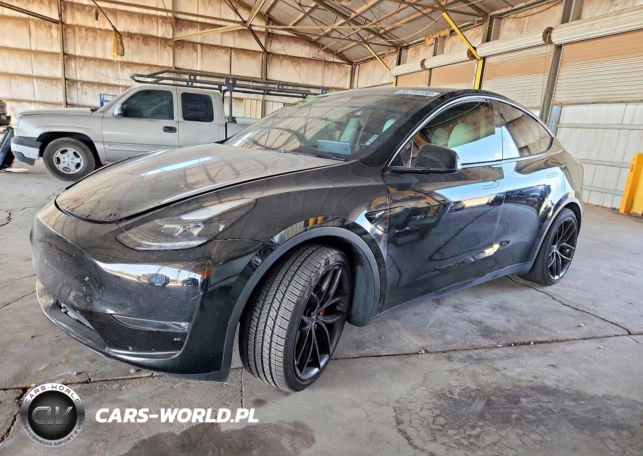 2023 Tesla Model Y – zdjęcie 1 z 12