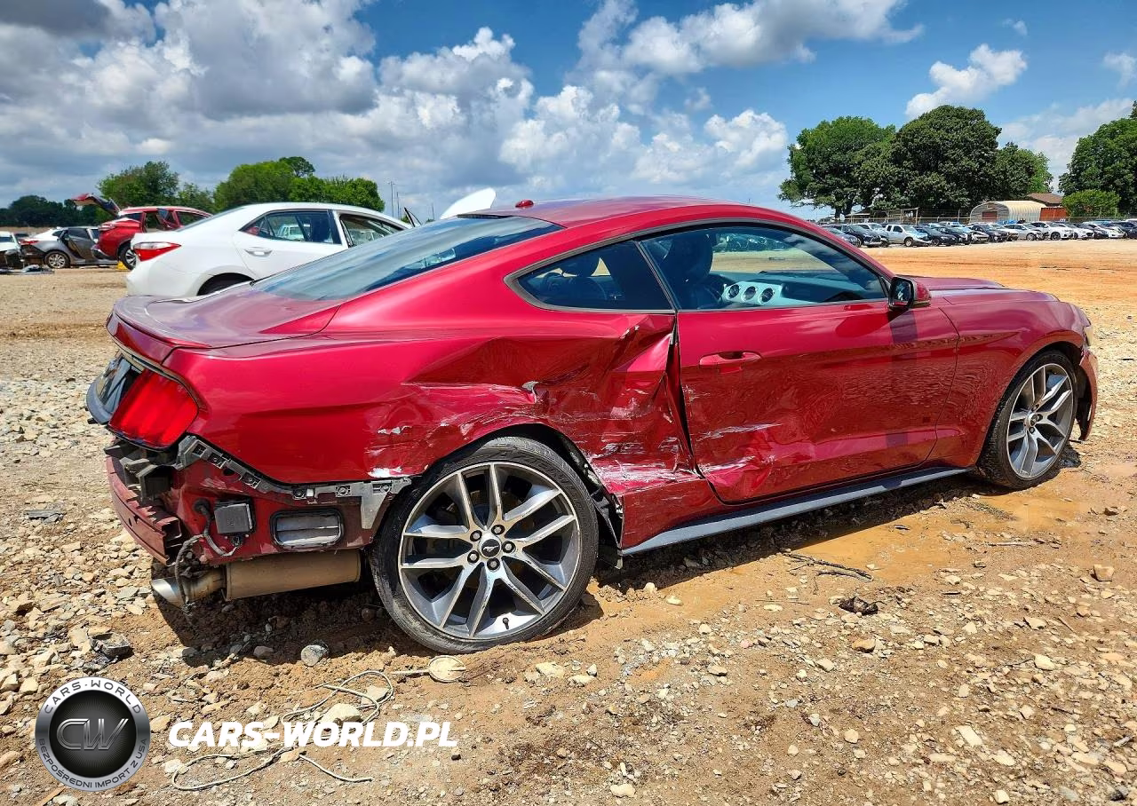 2016 Ford Mustang VIN:1FA6P8TH8G5235822 - 3