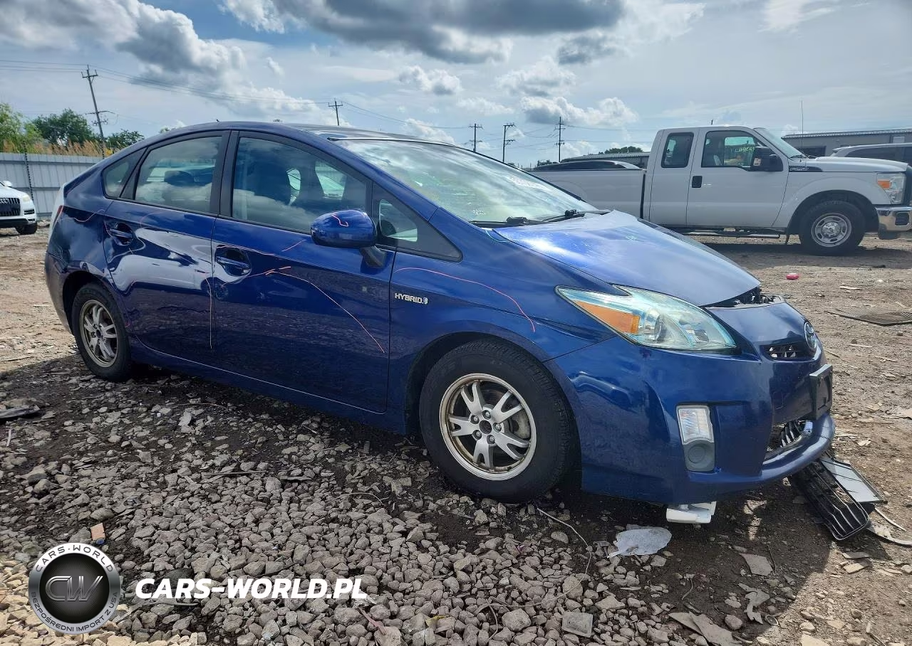 2010 Toyota Prius Iii VIN:JTDKN3DU8A1306982 - 4