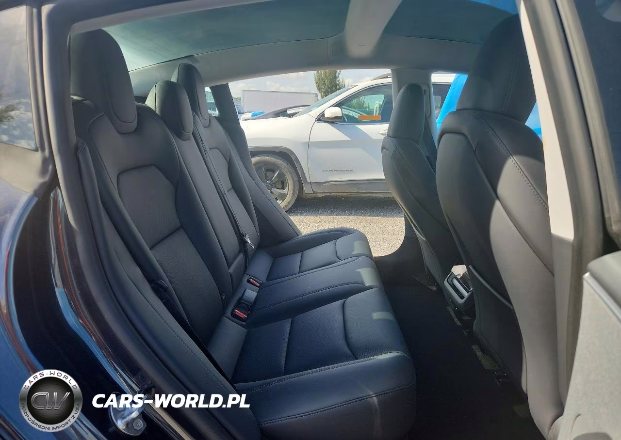 2024 Tesla Model 3 VIN:5YJ3E1EA5RF870296 - 10
