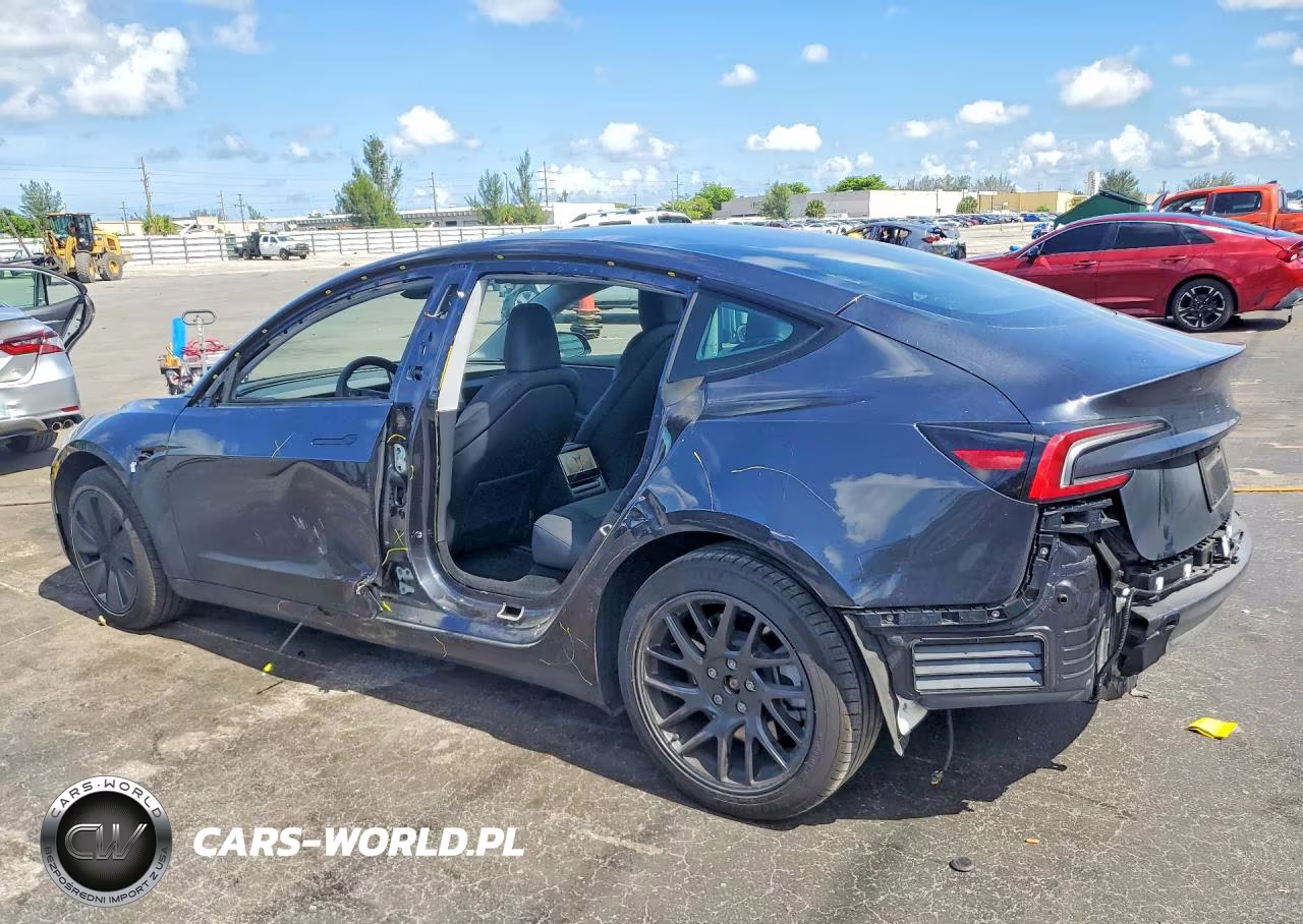 2024 Tesla Model 3 VIN:5YJ3E1EA5RF870296 - 2