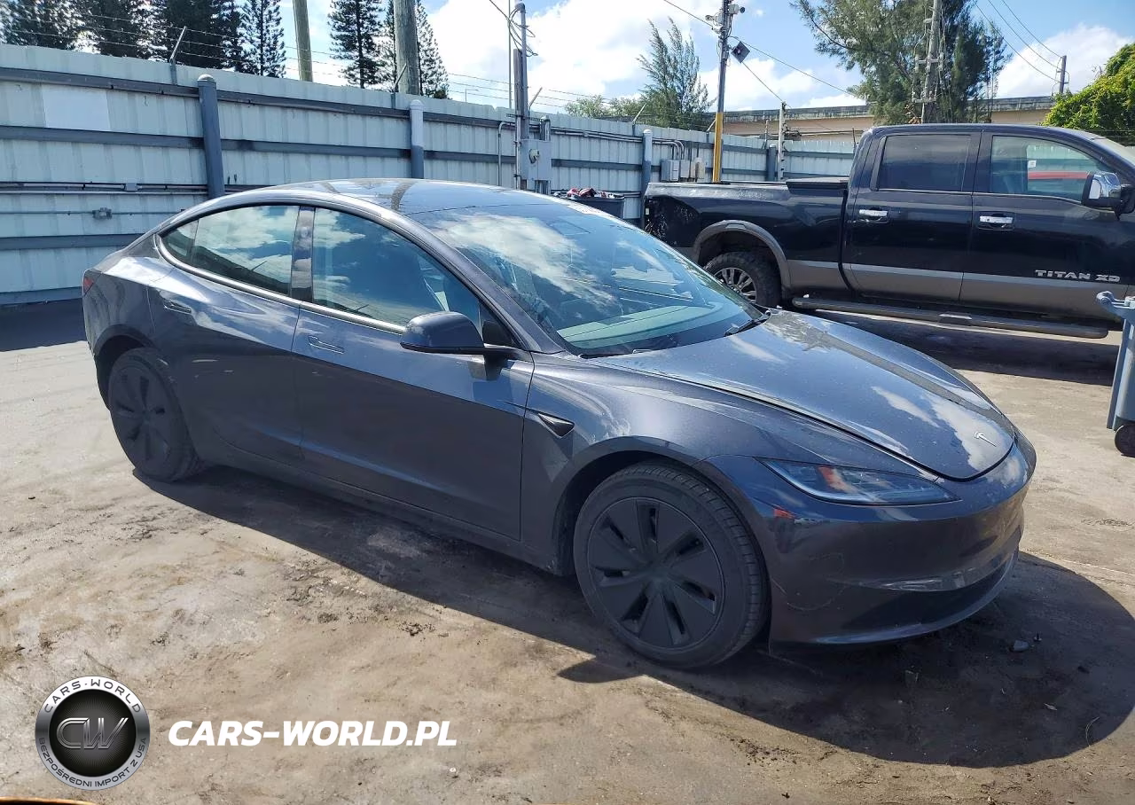 2024 Tesla Model 3 VIN:5YJ3E1EA5RF870296 - 4