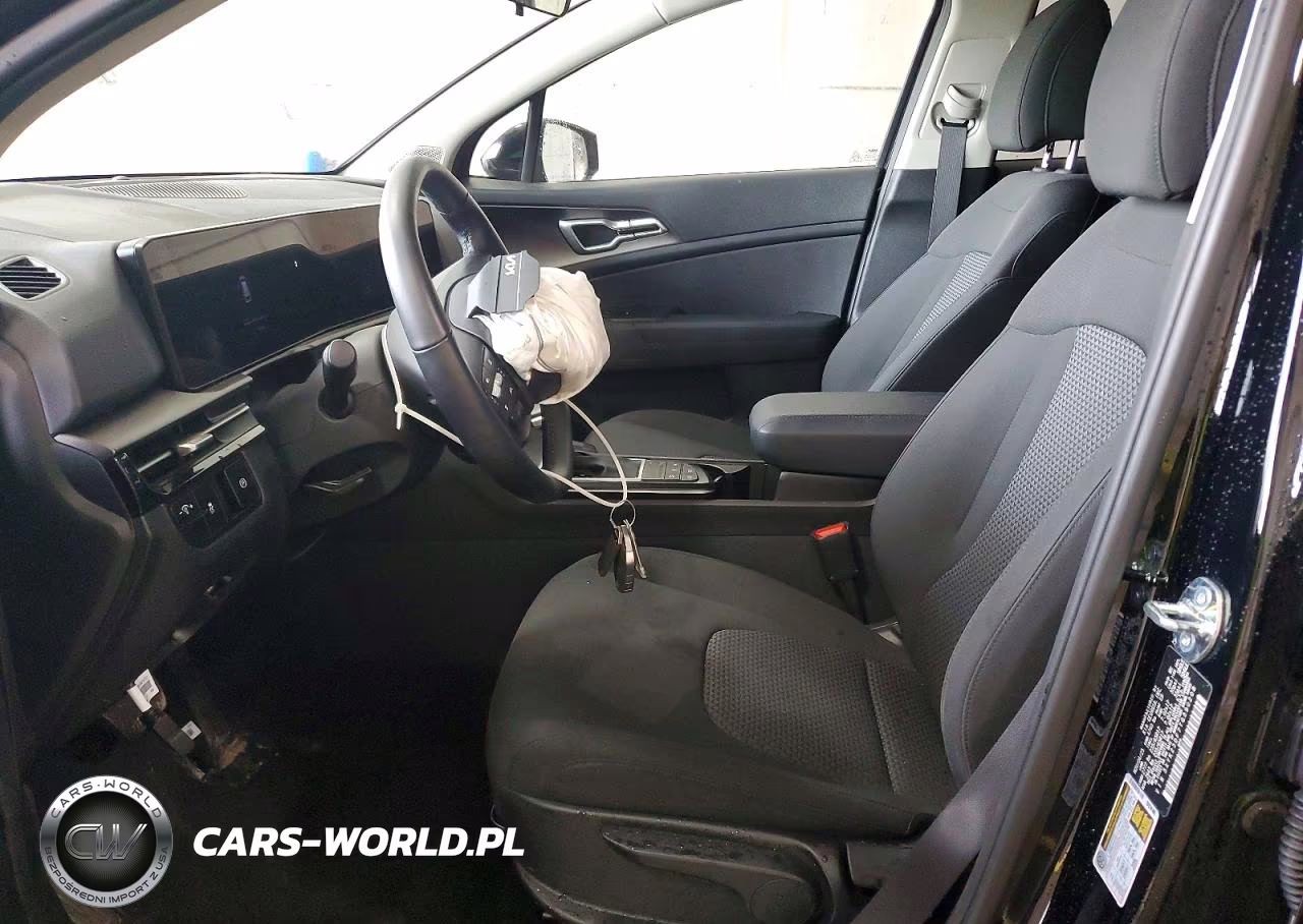 2026 Kia Sportage Lx VIN:5XYK23DF7TG390208 - 7