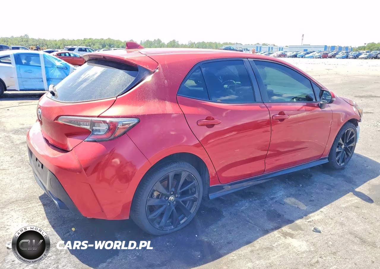 2021 Toyota Corolla Hatchback Se VIN:JTND4MBE1M3105622 - 3