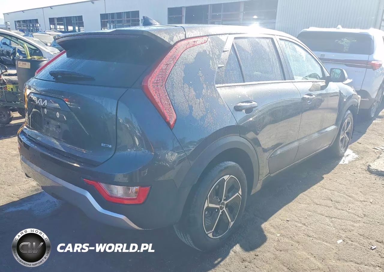 2026 Kia Niro Lx VIN:KNDCP3LE2T5343837 - 3