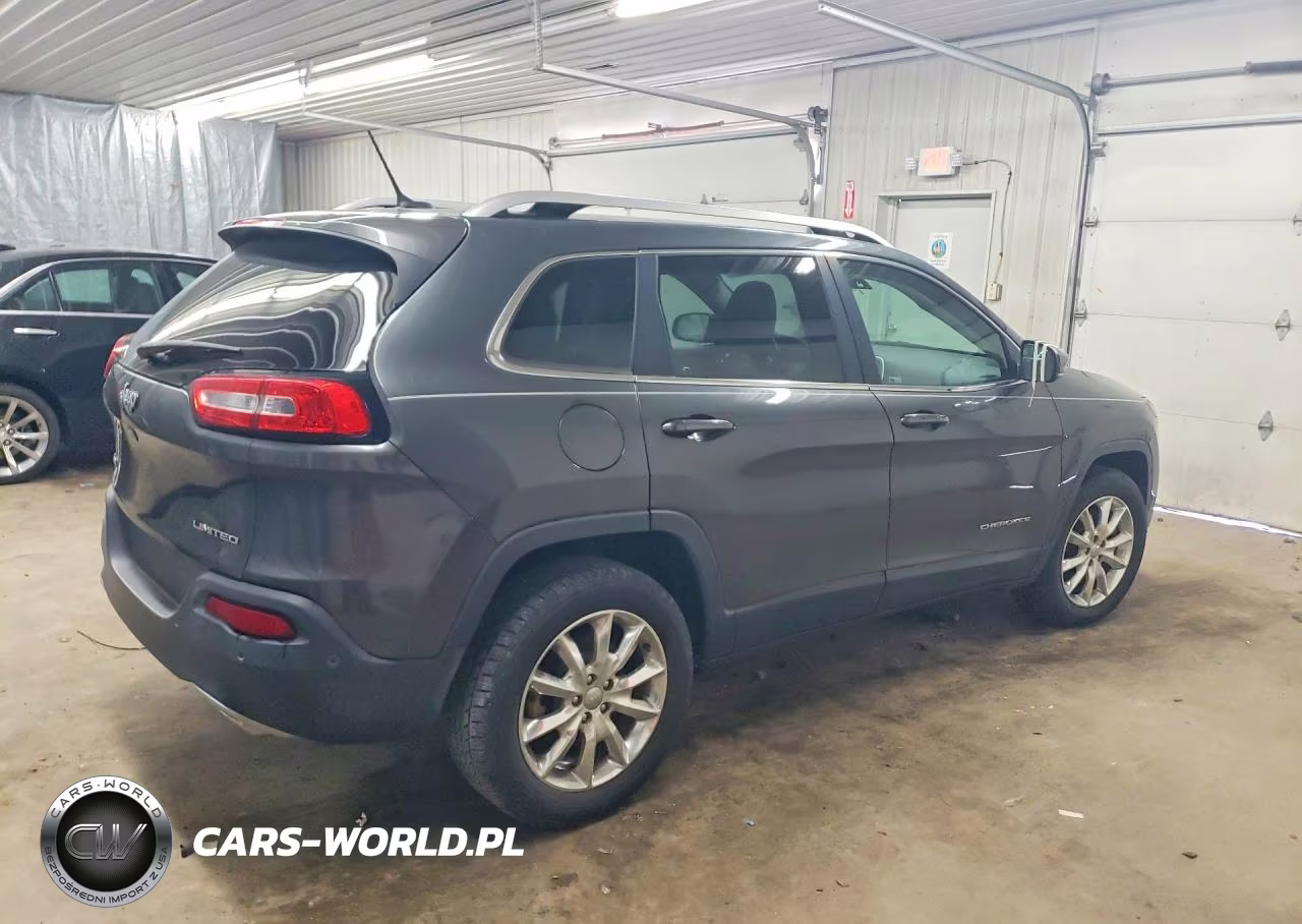 2015 Jeep Cherokee Limited VIN:1C4PJMDS6FW660158 - 3
