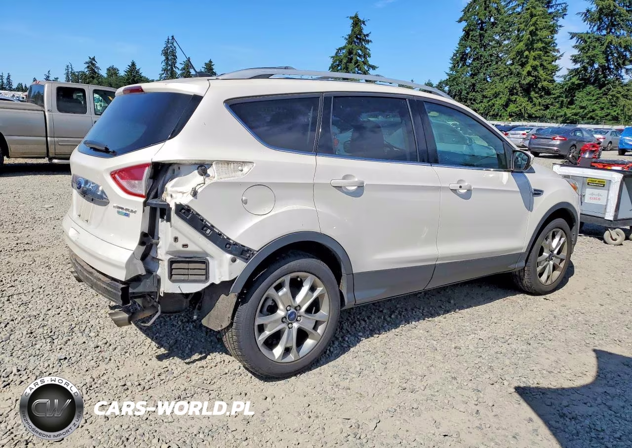 2015 Ford Escape Titanium VIN:1FMCU9J99FUA44000 - 3