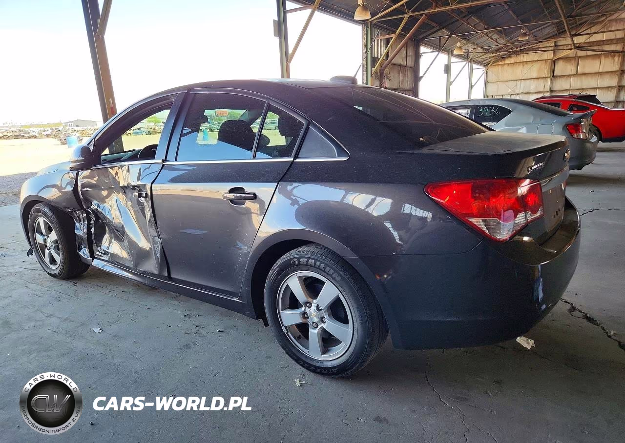 2016 Chevrolet Cruze VIN:1G1PE5SB2G7190129 - 2