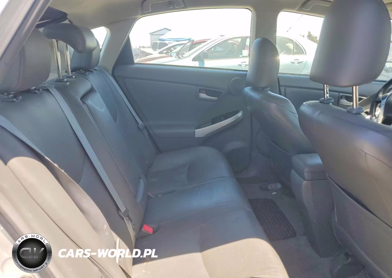 2010 Toyota Prius V VIN:JTDKN3DU6A1036277 - 10