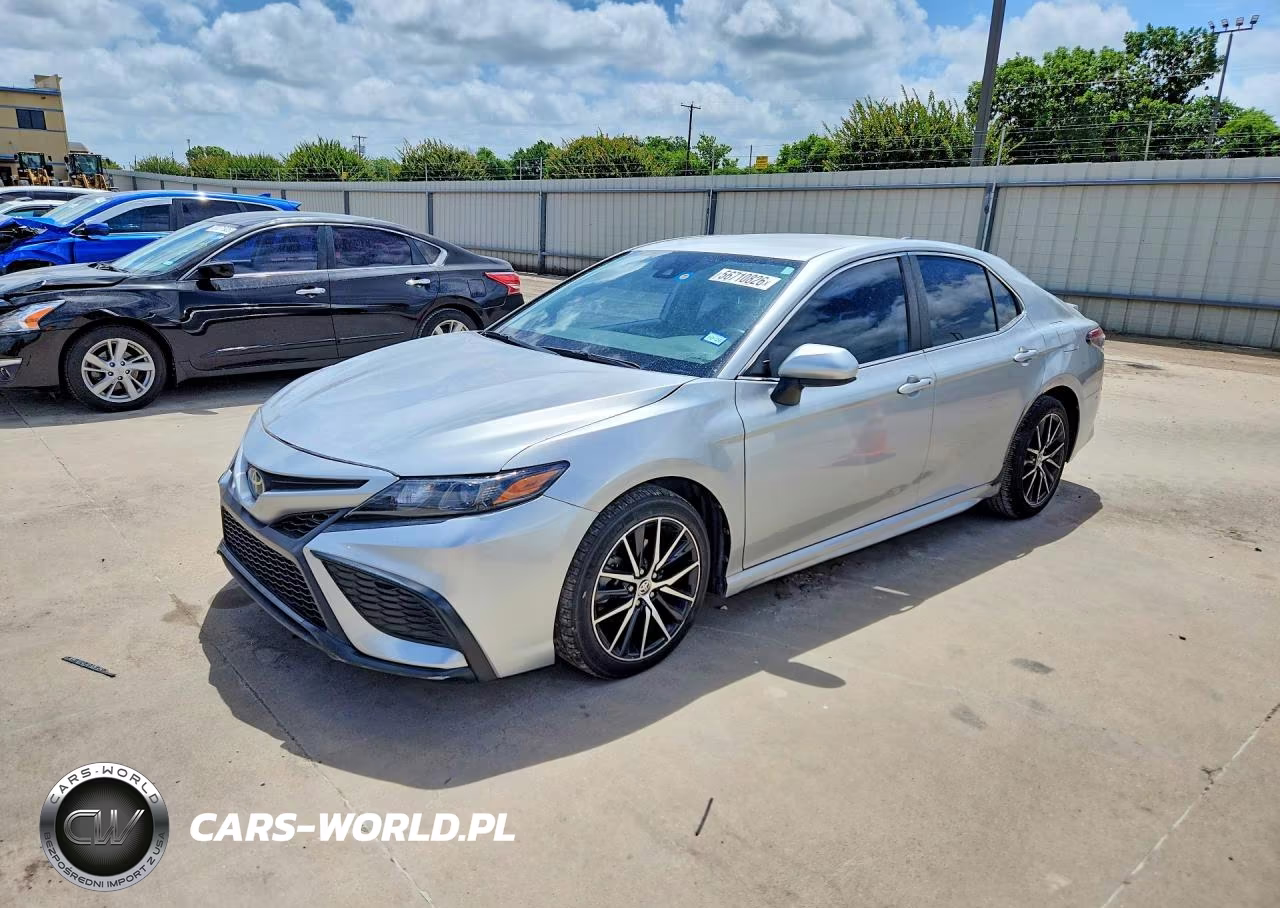 2021 Toyota Camry Se – zdjęcie 1 z 12