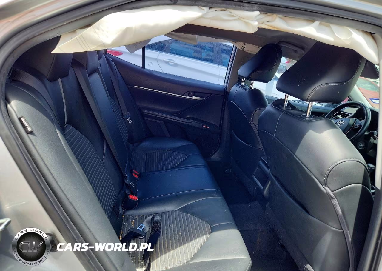 2021 Toyota Camry Se VIN:4T1G11AK9MU464920 - 10