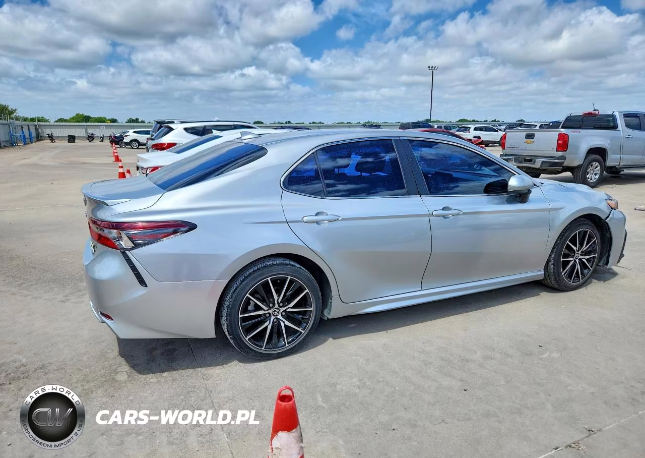 2021 Toyota Camry Se VIN:4T1G11AK9MU464920 - 3