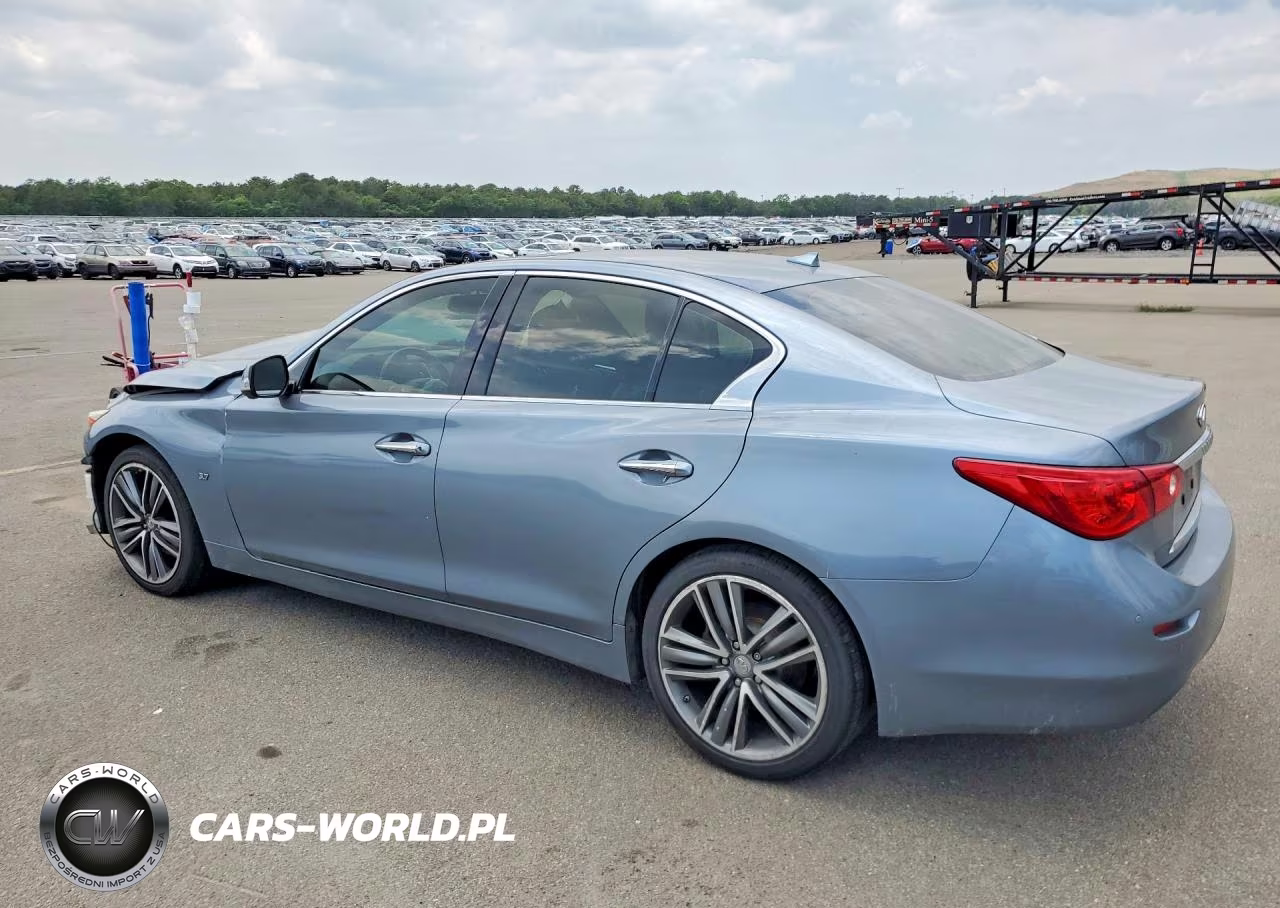 2014 Infiniti Q50 Base VIN:JN1BV7AR5EM682635 - 2