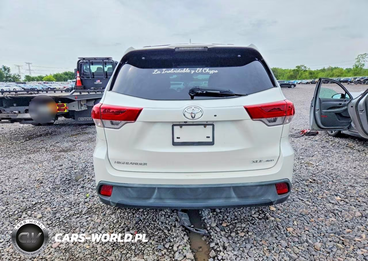 2018 Toyota Highlander Xle VIN:5TDJZRFH6JS540950 - 6