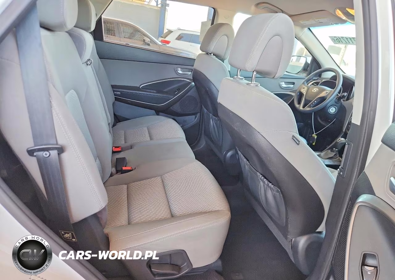 2017 Hyundai Santa Fe Se VIN:KM8SM4HF1HU223225 - 11