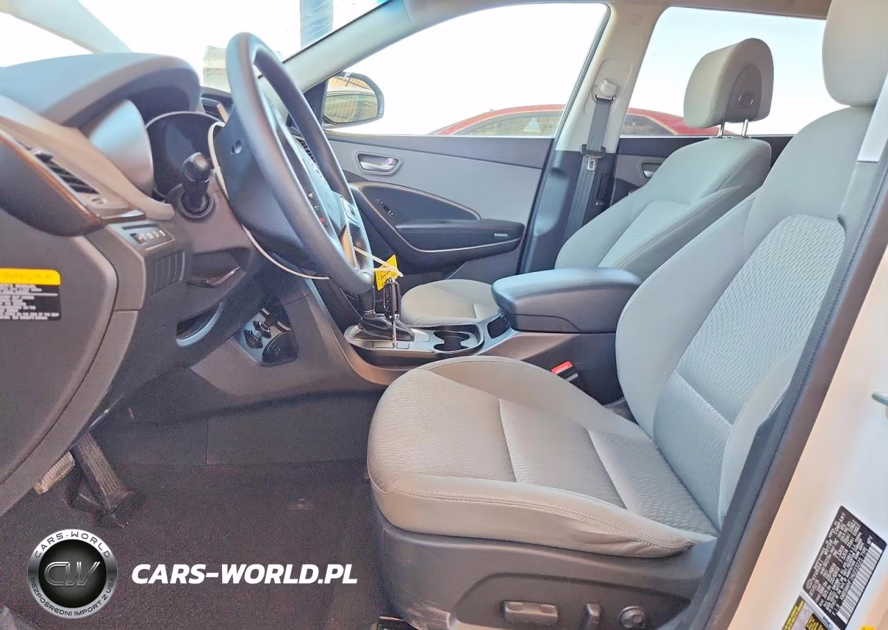 2017 Hyundai Santa Fe Se VIN:KM8SM4HF1HU223225 - 7