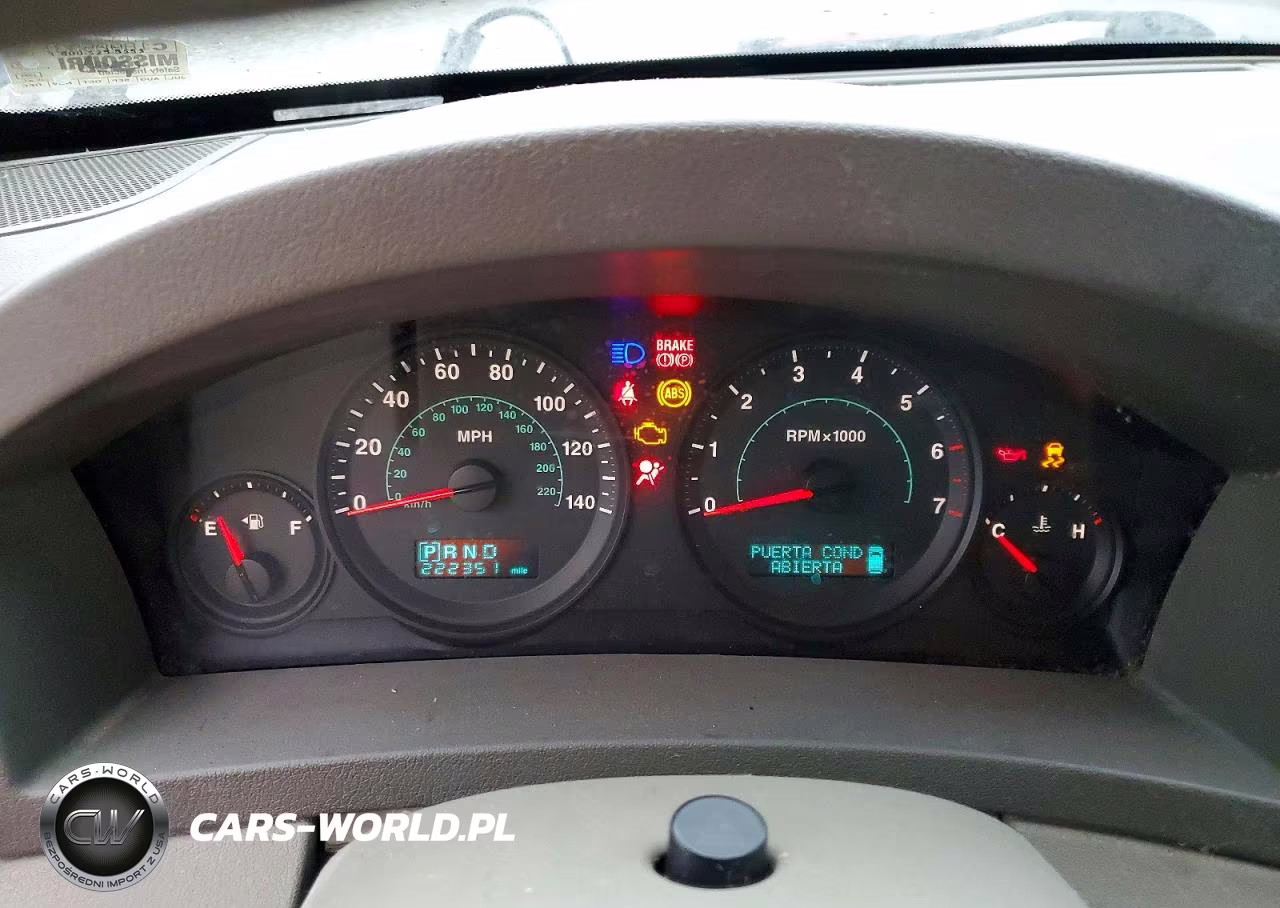 2005 Jeep Grand Cherokee Laredo VIN:1J4GR48KX5C514861 - 9