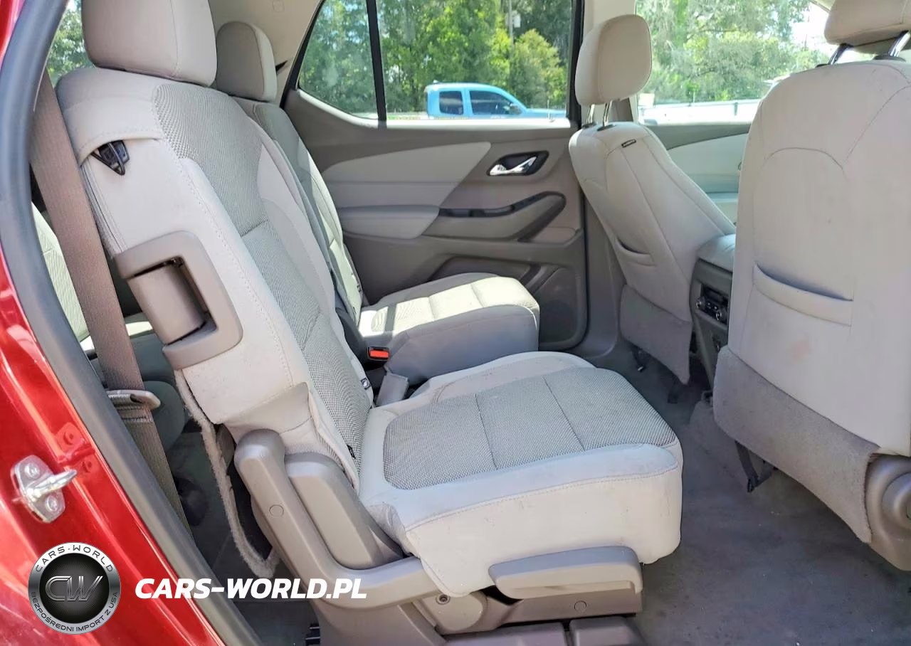 2019 Chevrolet Traverse Lt VIN:1GNERGKW2KJ129271 - 11