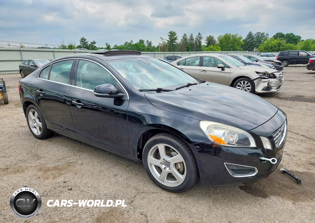 2012 Volvo S60 T5 VIN:YV1622FS6C2109008 - 4
